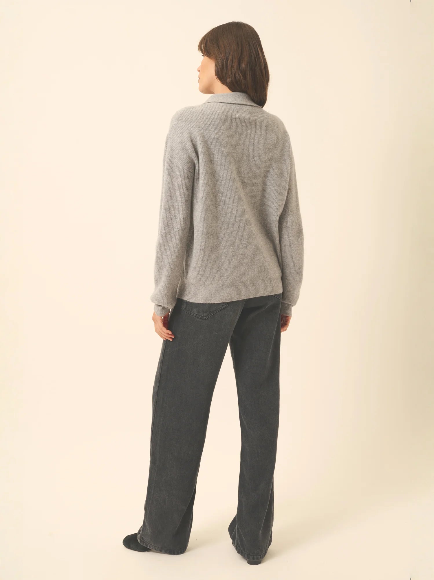 GARCIA poloshirt v-ausschnitt croisé langarm grau maus meliert