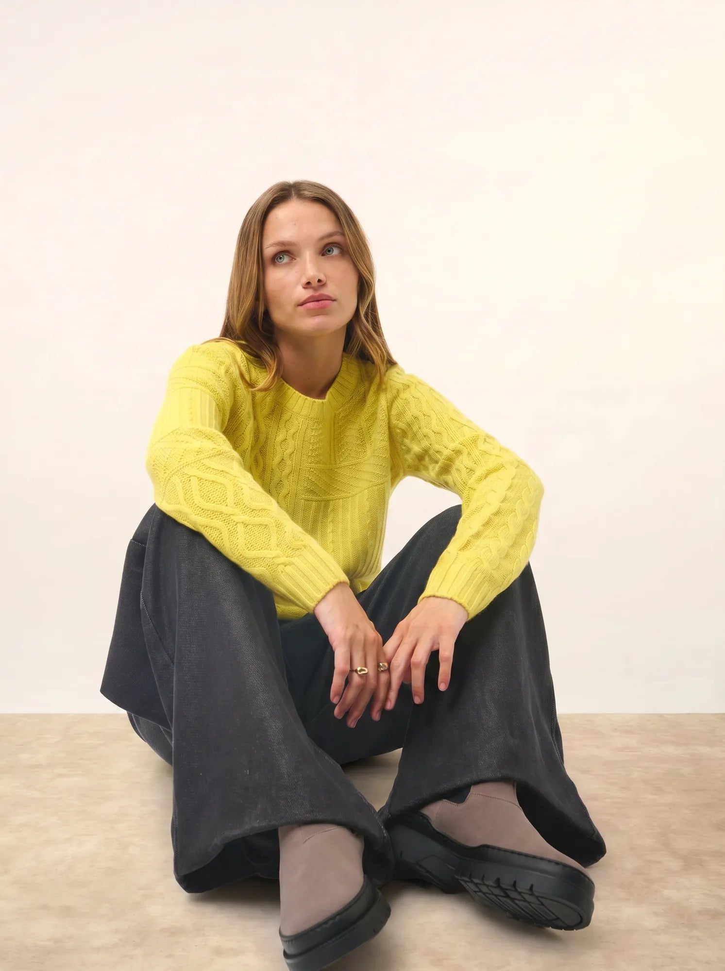 AMALA pullover rundhalsausschnitt 6-fädig zitrone