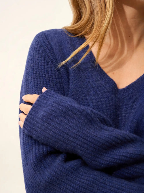 AMRITA pullover v-ausschnitt 4-fädig nachtblau