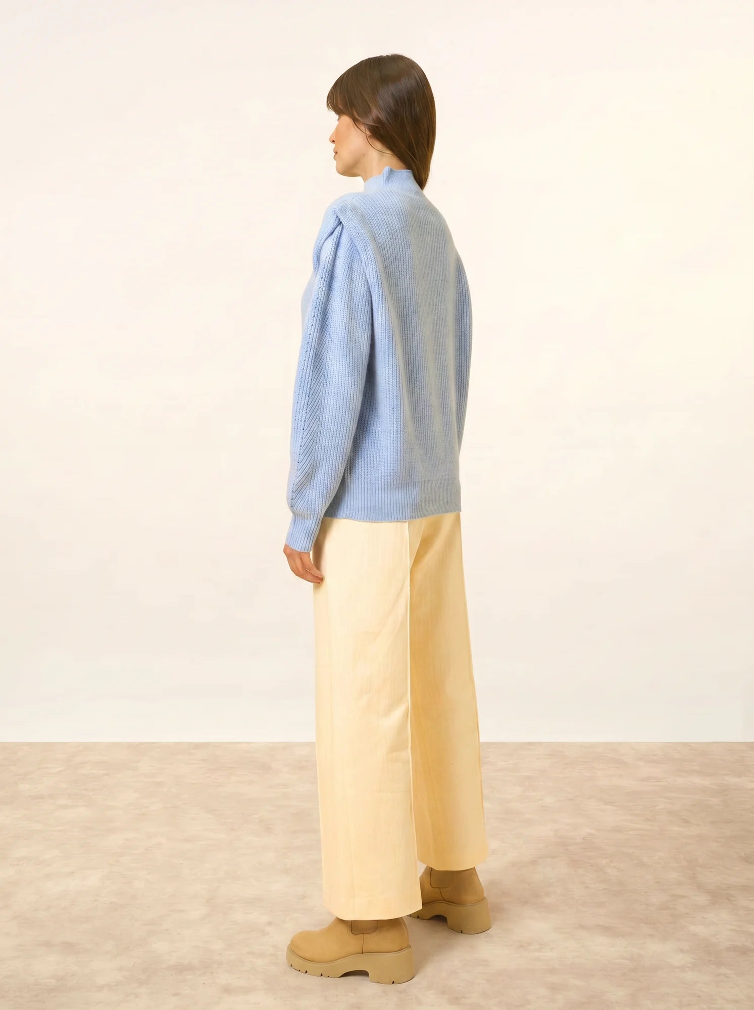 IQUITOS pullover stehkragen plis épaules 4-fädig himmelblau meliert