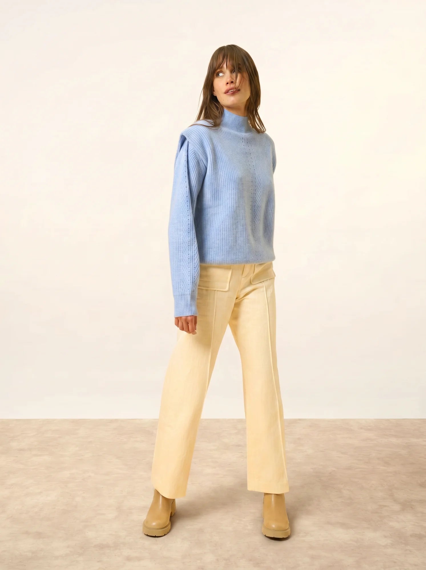 IQUITOS pullover stehkragen plis épaules 4-fädig himmelblau meliert