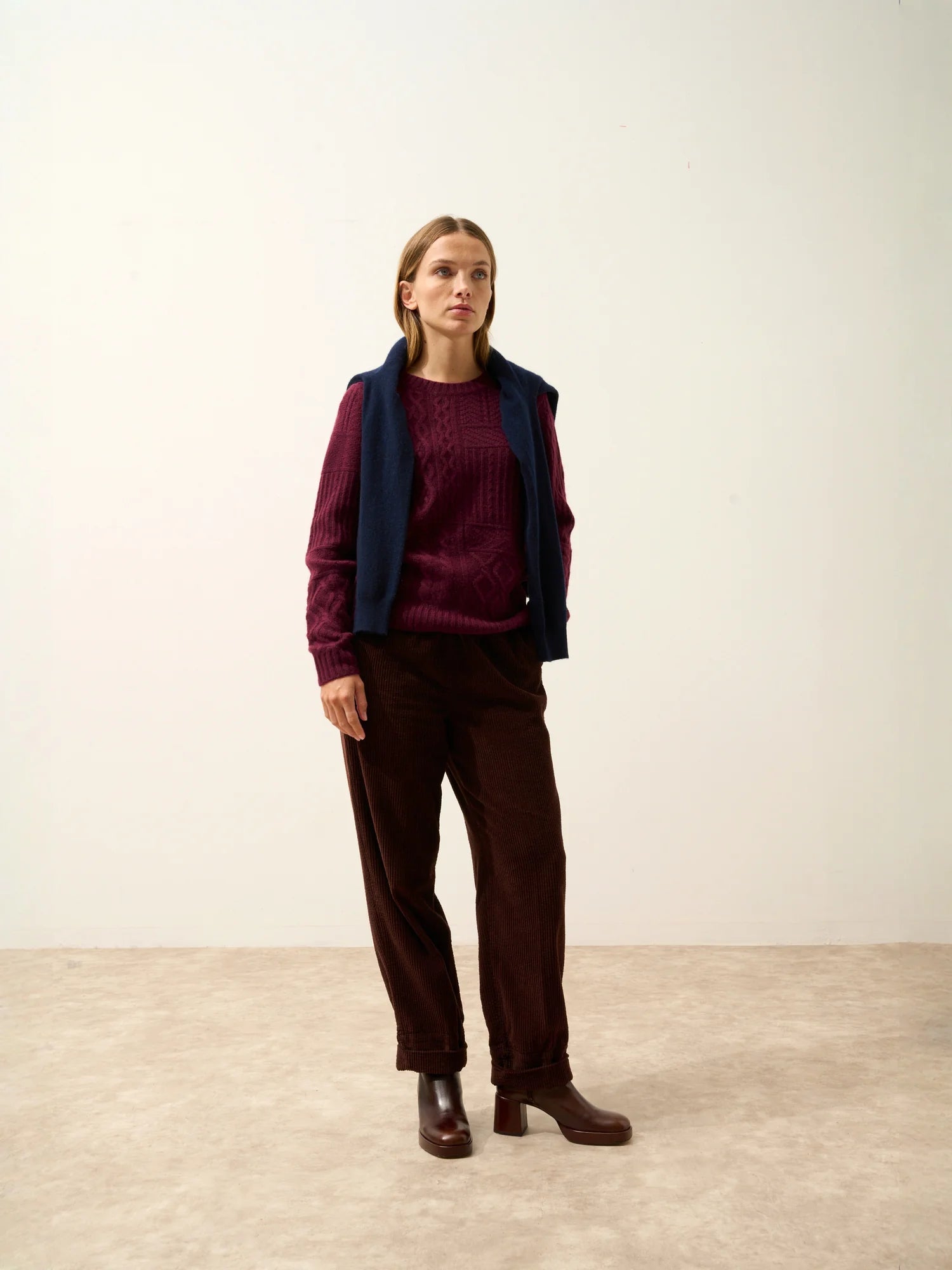 AMALA pullover rundhalsausschnitt 6-fädig mûre
