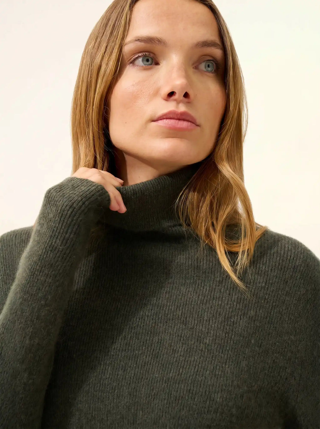 LANAIS pullover rollkragen khaki meliert