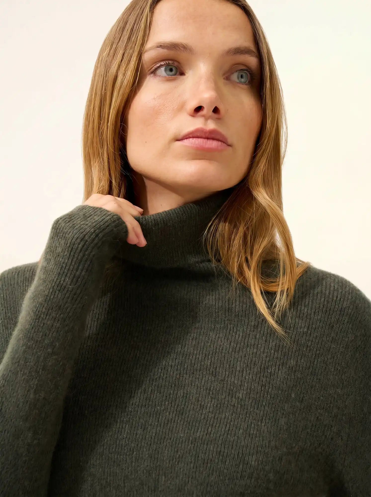 LANAIS pullover rollkragen khaki meliert