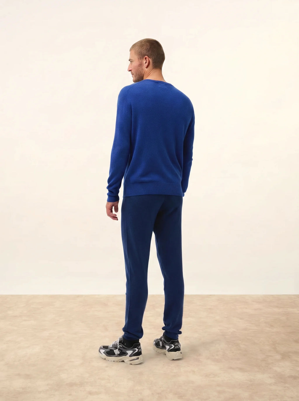 WALT pullover v-ausschnitt ultramarin