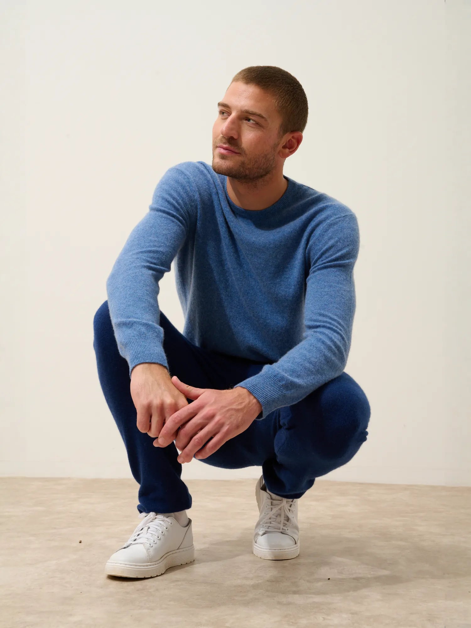 HOWARD pullover rundhalsausschnitt blau denim