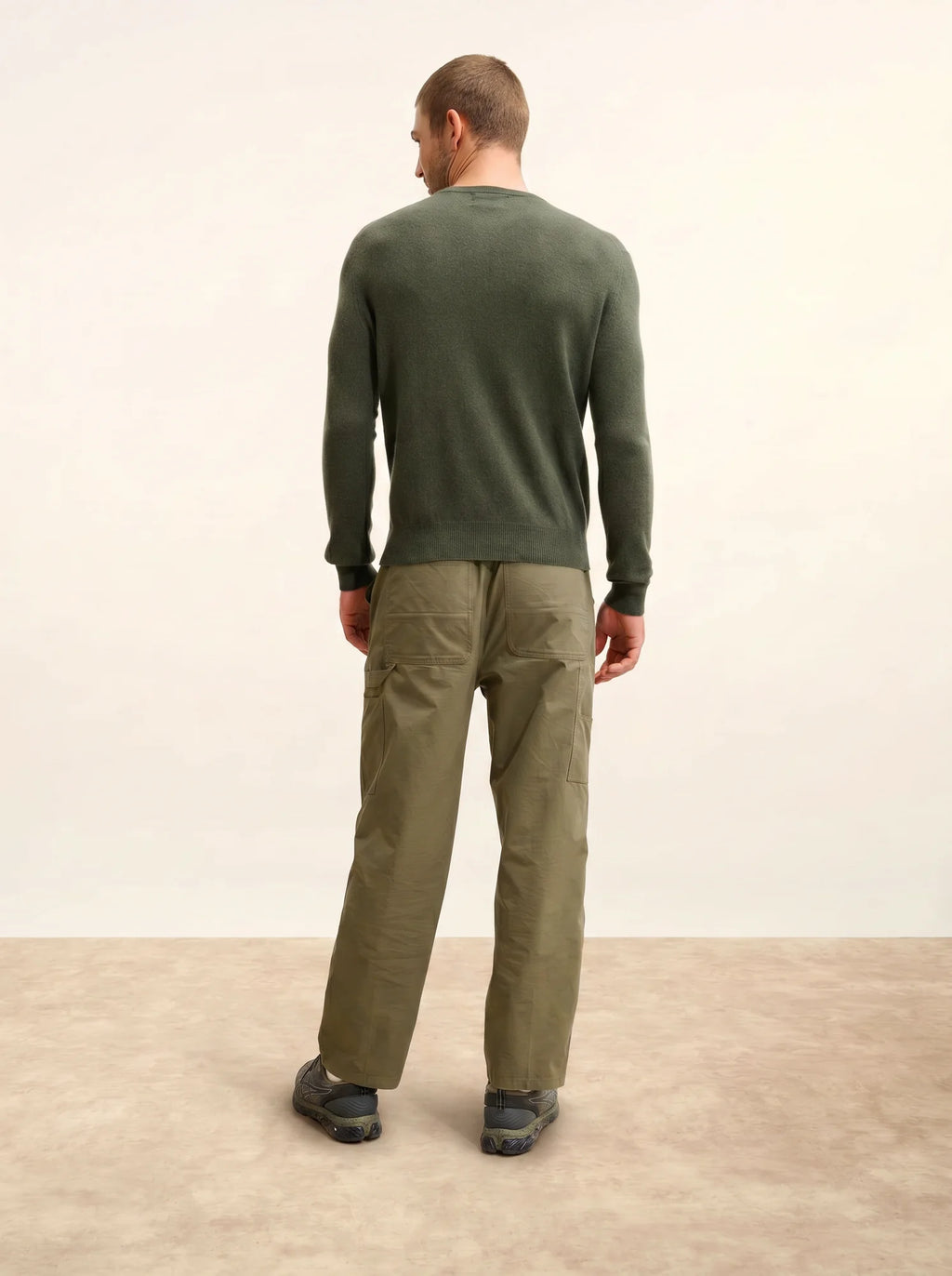 HOWARD pullover rundhalsausschnitt khaki