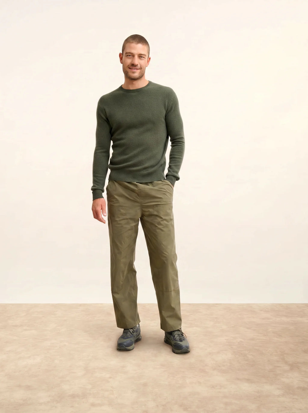 HOWARD pullover rundhalsausschnitt khaki