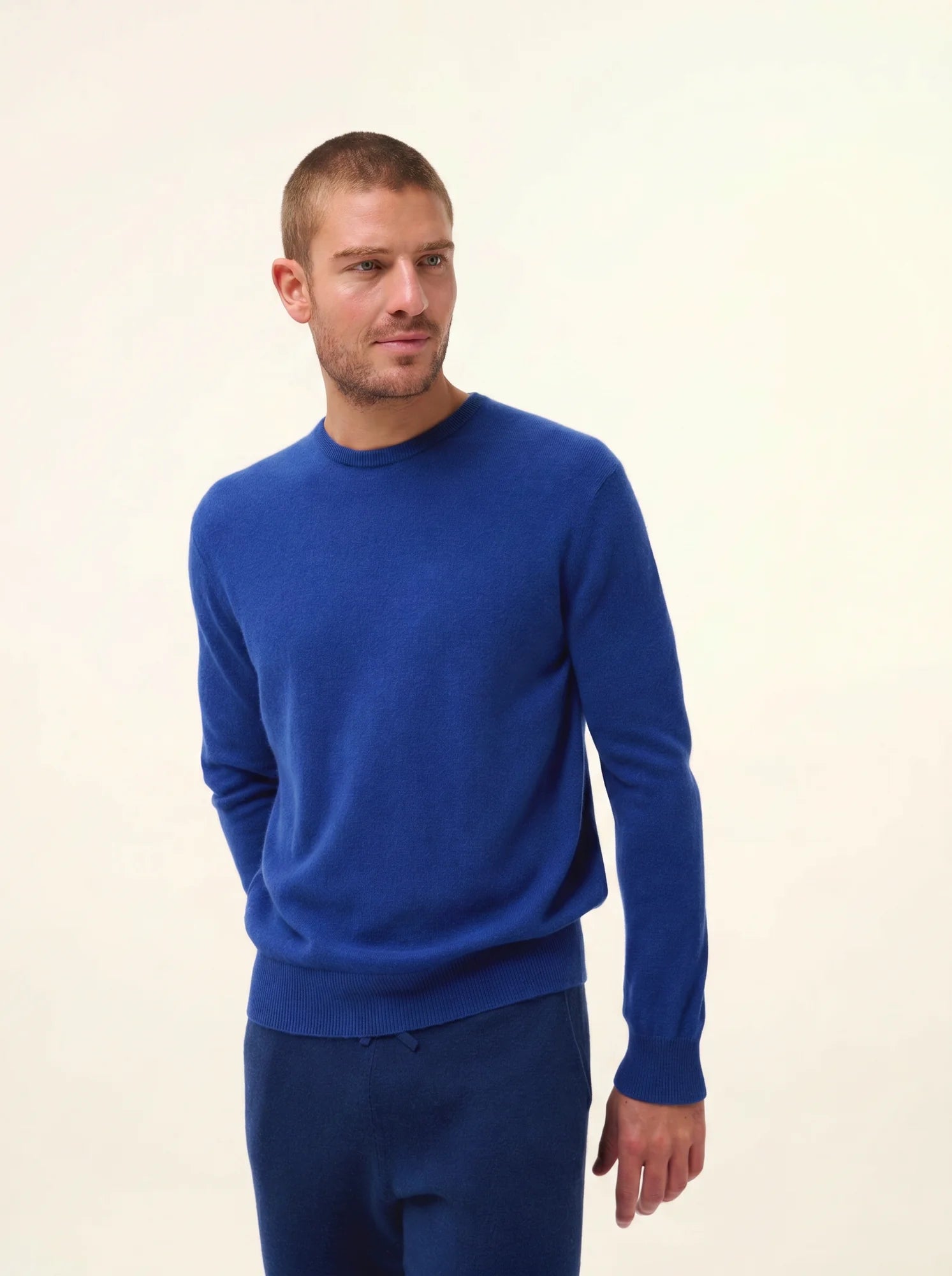 HOWARD pullover rundhalsausschnitt ultramarin
