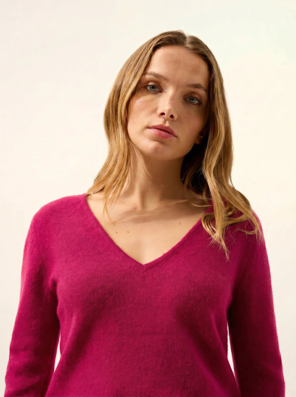 ABBY pullover v-ausschnitt 4-fädig fuchsia