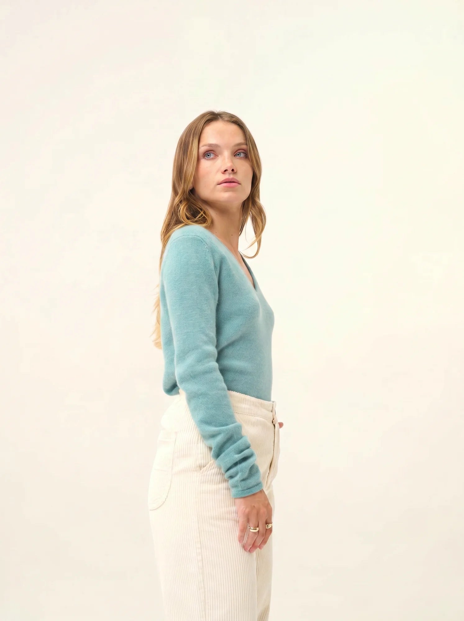 ABBY pullover v-ausschnitt 4-fädig grün meliert
