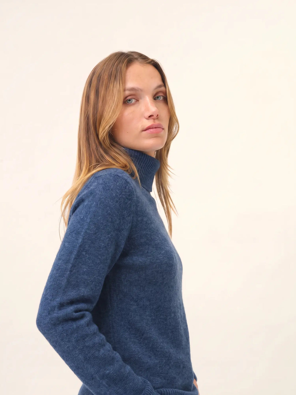 MATT pullover rollkragen 4-fädig blau denim