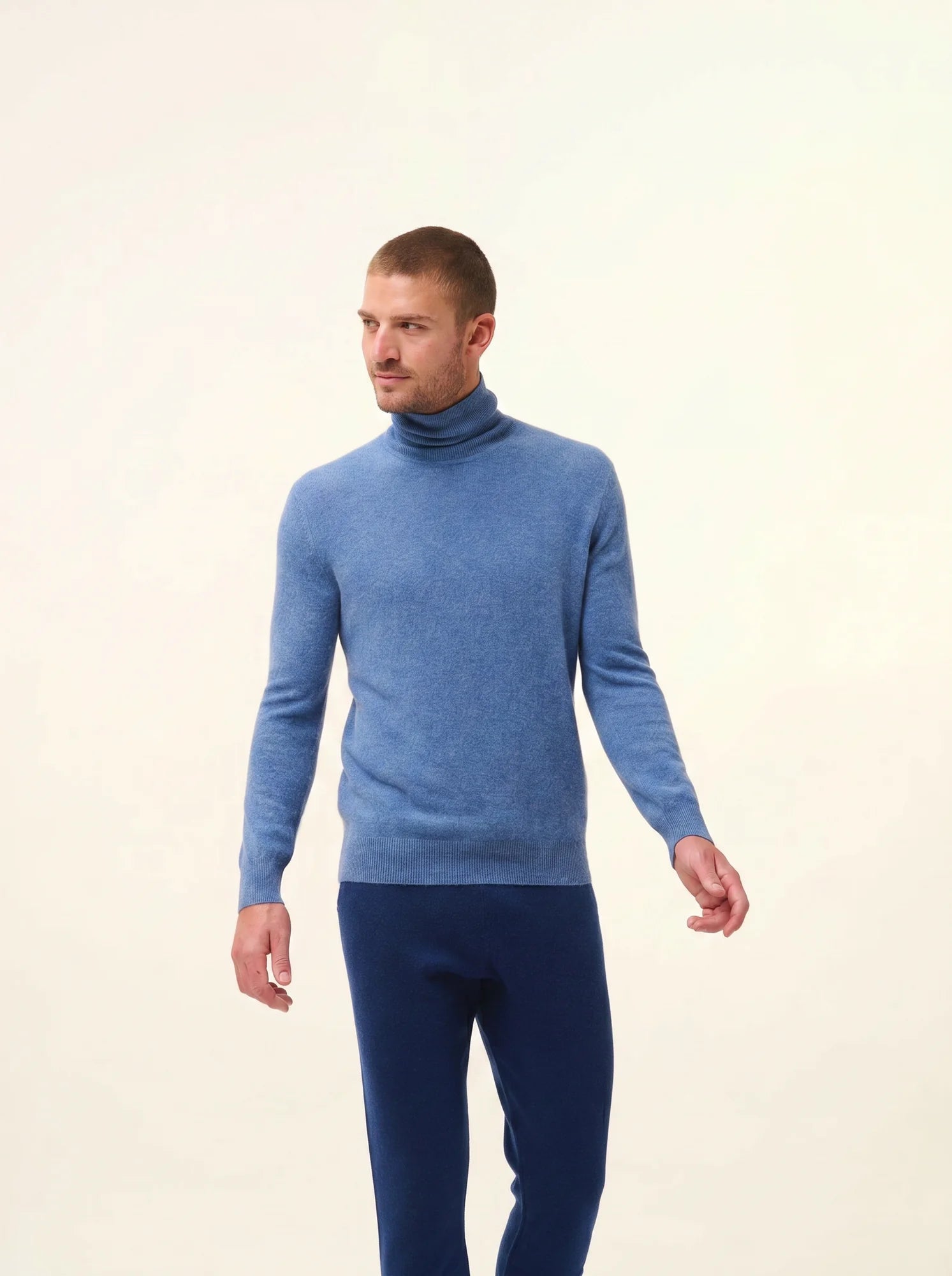 CONNOR pull col roulé bleu denim