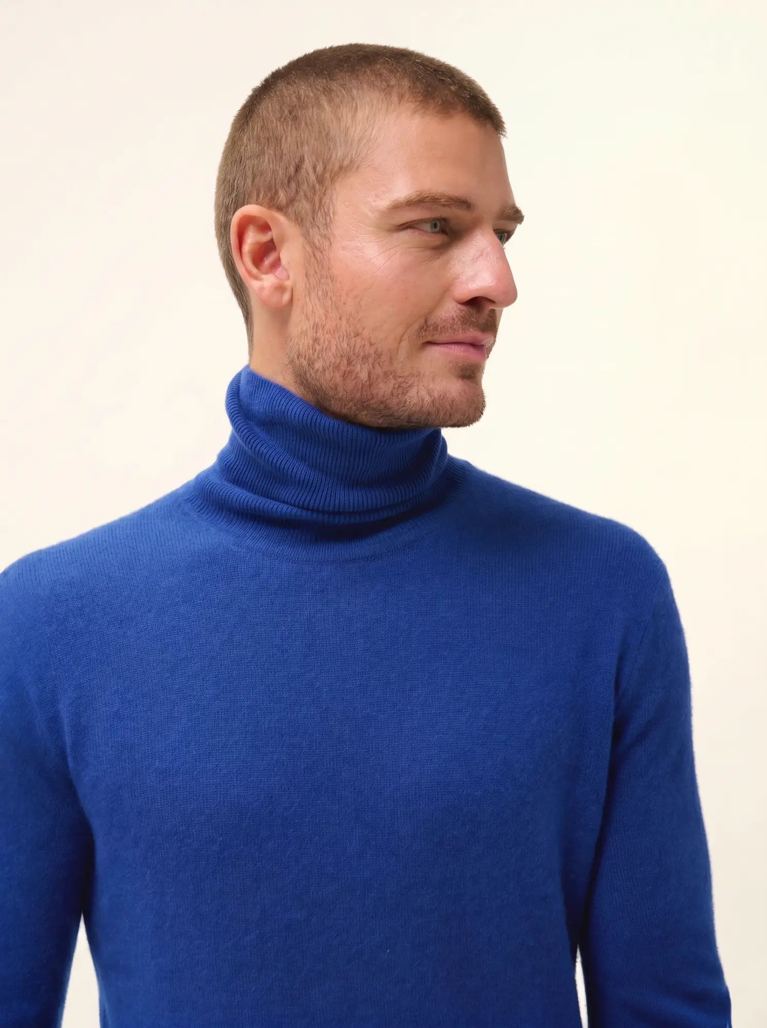 CONNOR pull col roulé outremer