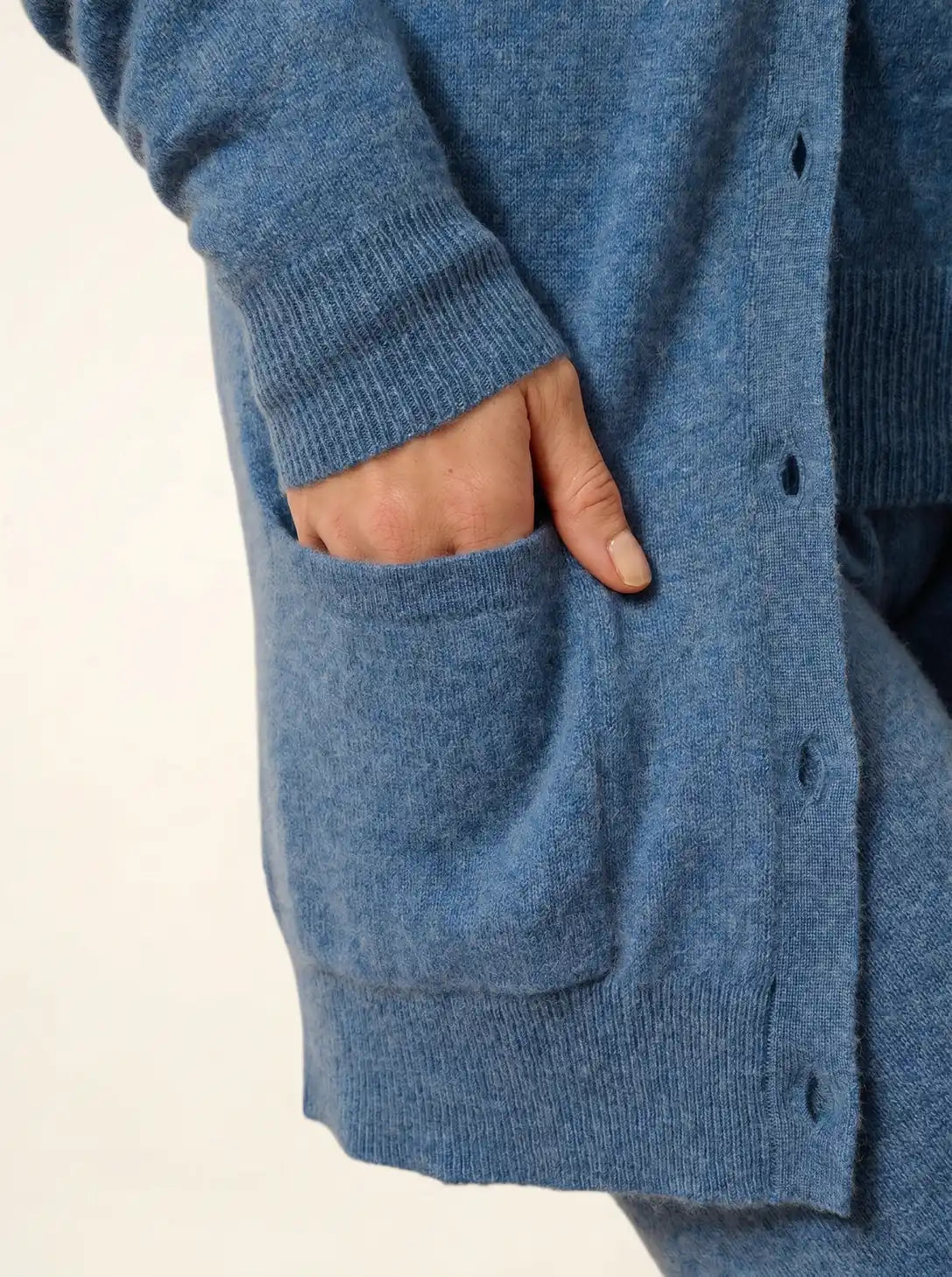 TOMMIE strickjacke v-ausschnitt blau denim