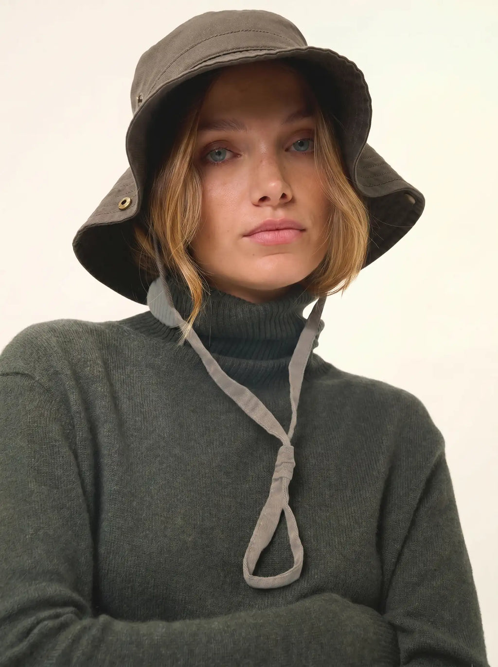 LEXIE pullover rollkragen khaki meliert