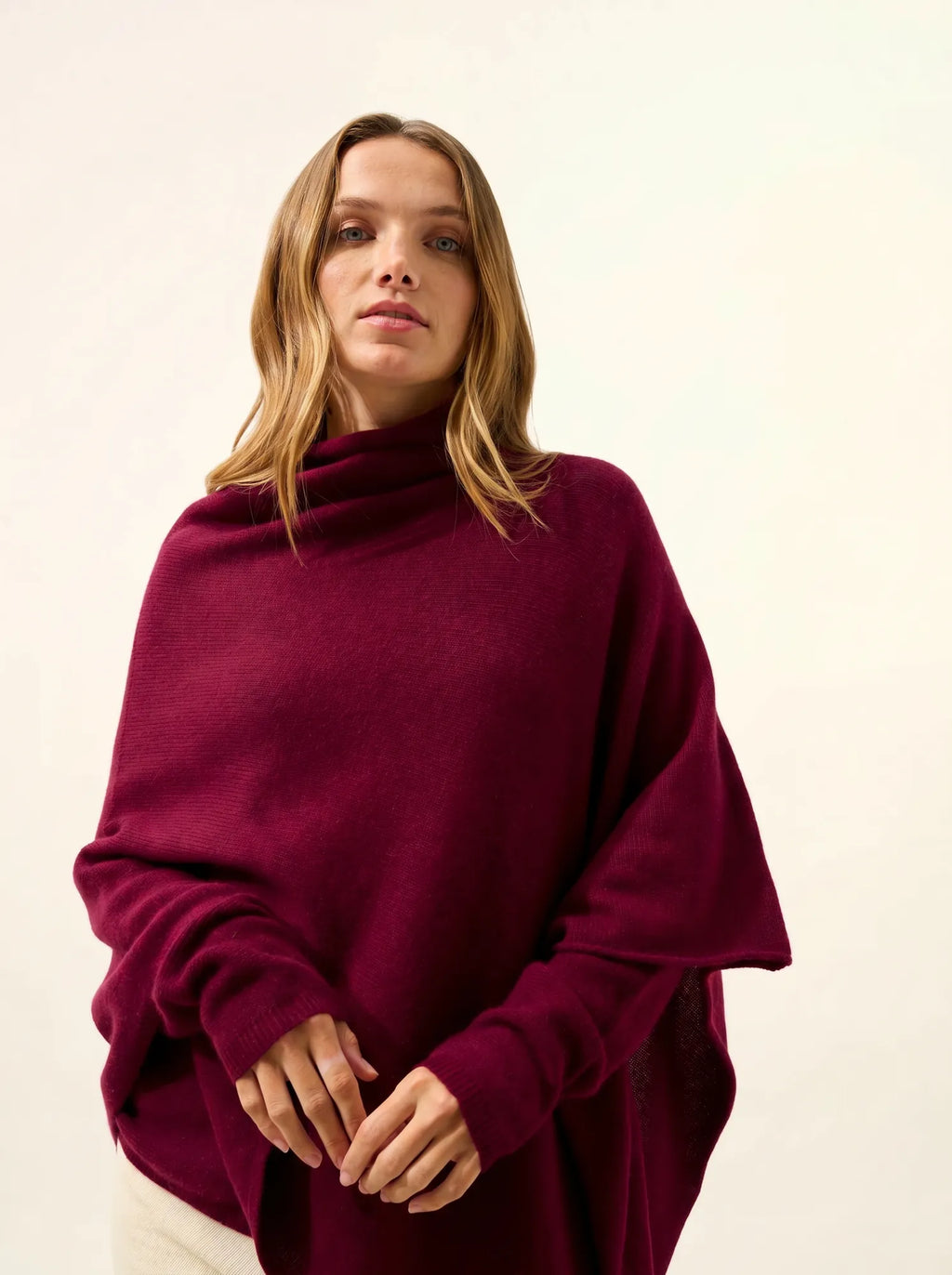 SALLY poncho 4-fädig bordeaux