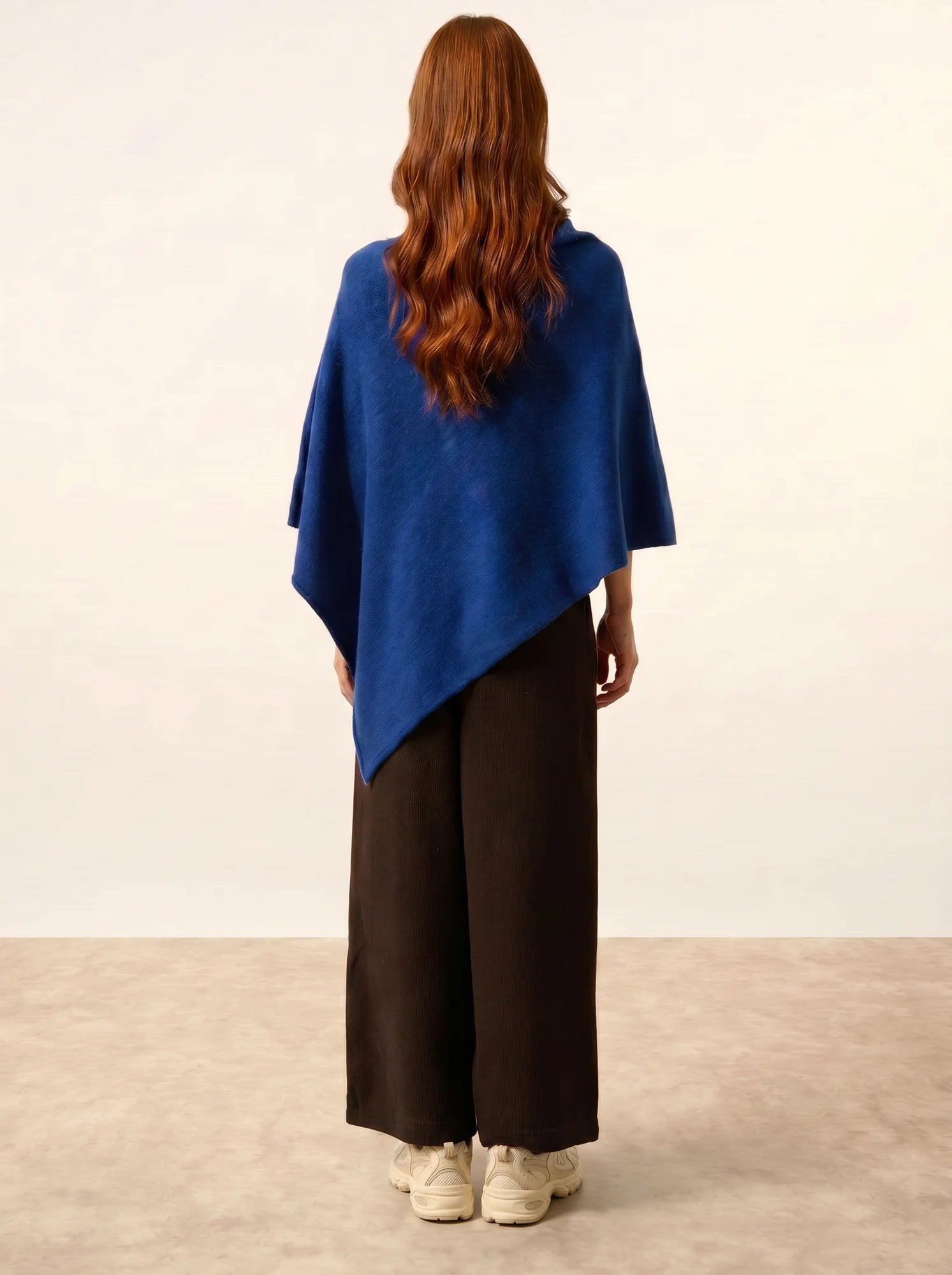 SALLY poncho 4-fädig ultramarin