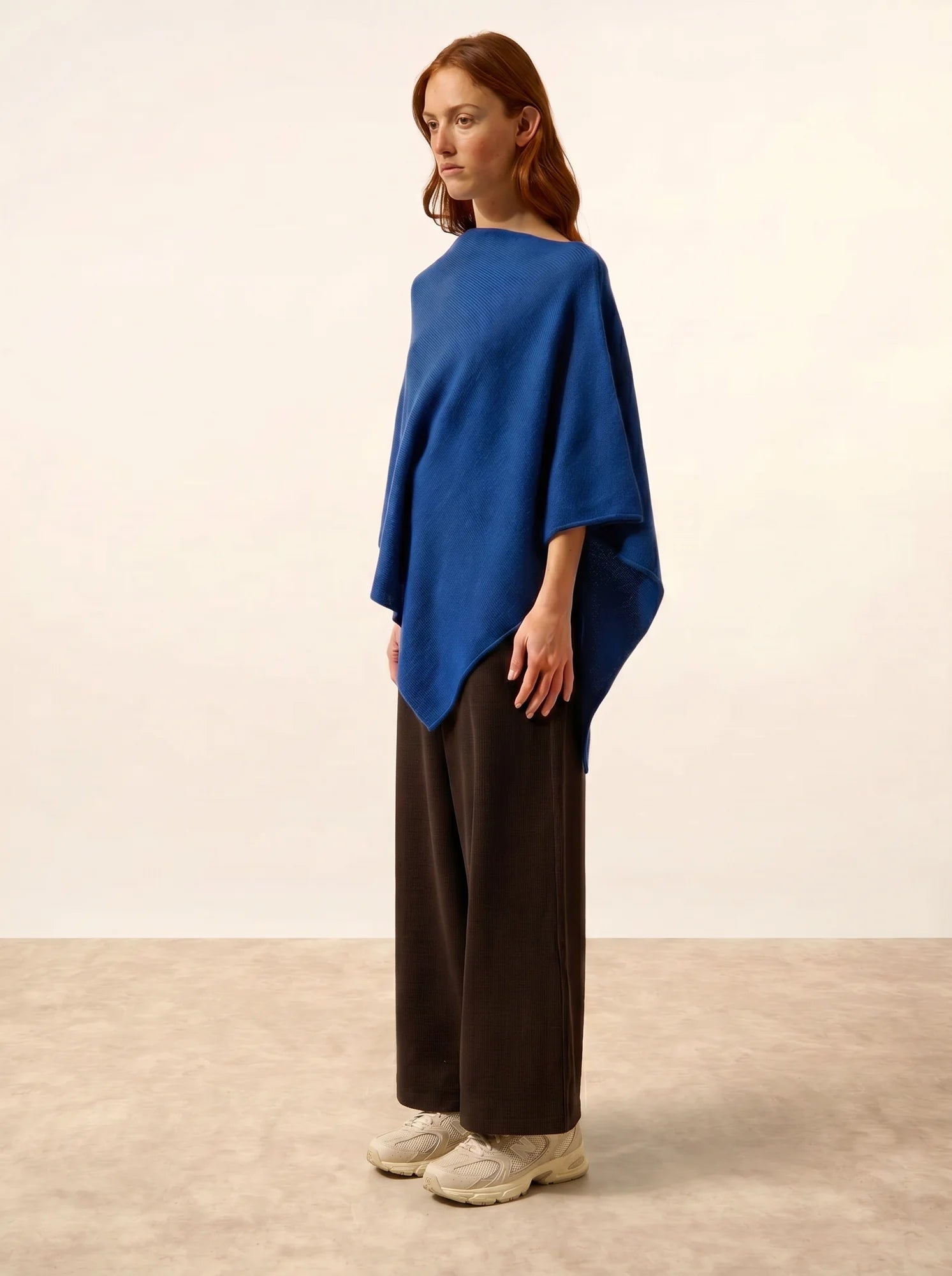 SALLY poncho 4-fädig ultramarin