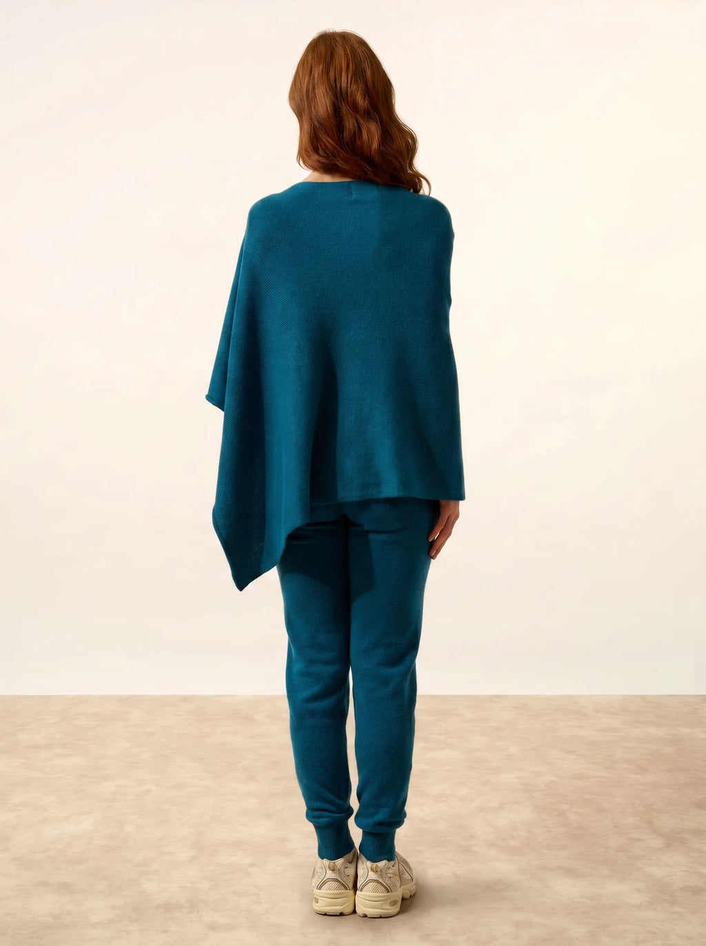 SALLY poncho 4-fädig paon