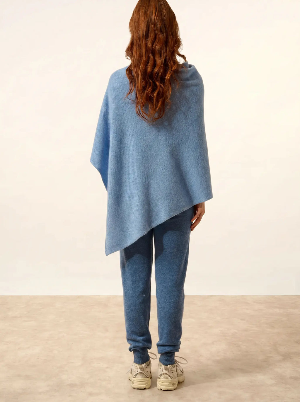 SALLY poncho 4-fädig himmelblau
