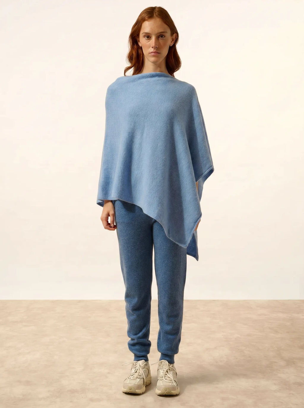 SALLY poncho 4-fädig himmelblau