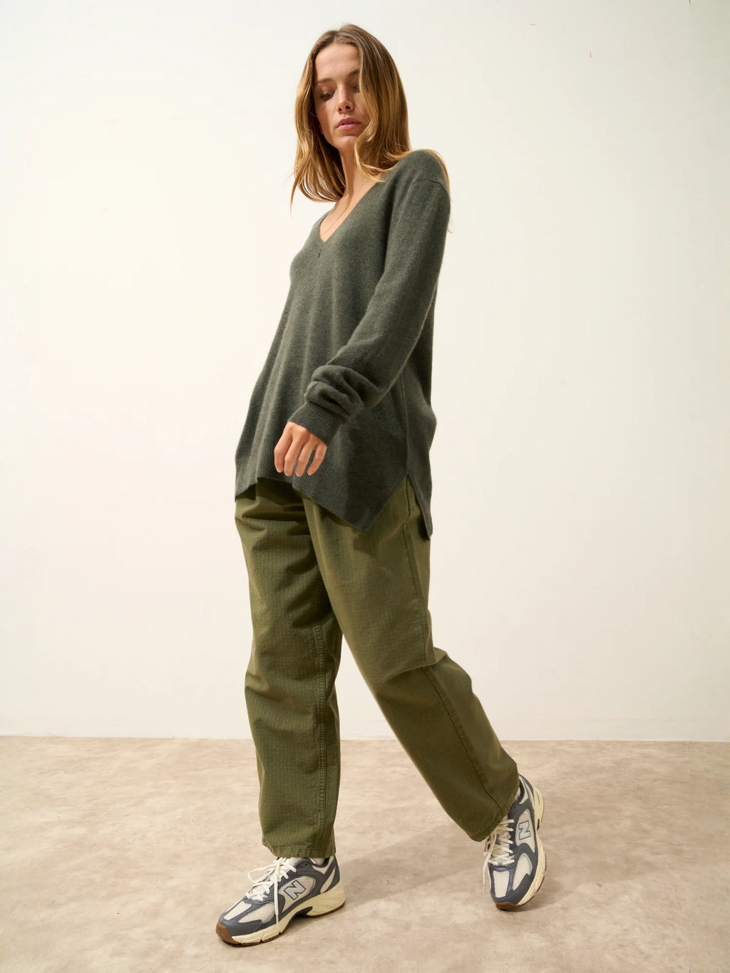 OPAL pullover v-ausschnitt vorne und hinten khaki meliert