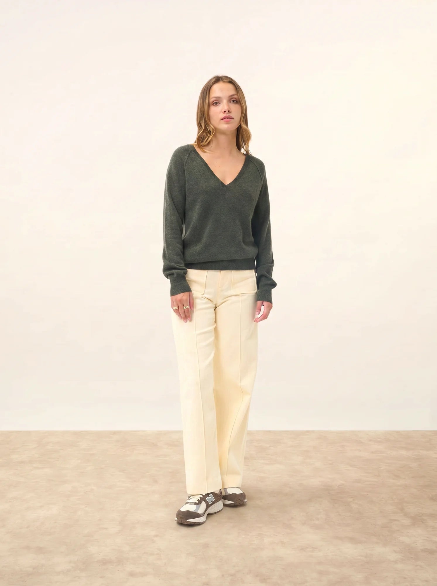 PHOEBE pull col V kaki chiné