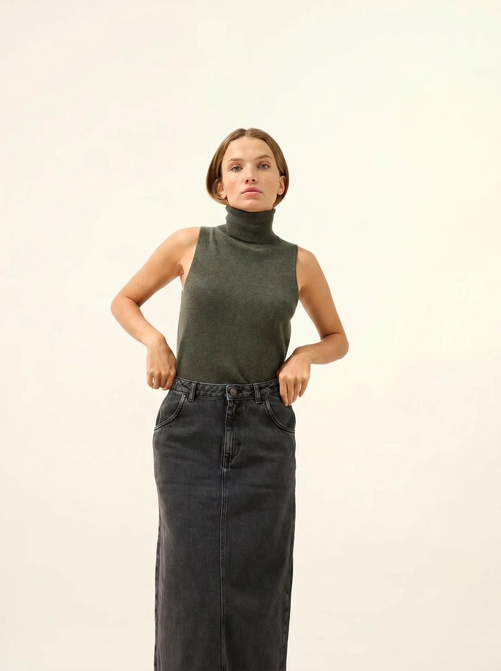 VIOLET pullover rollkragen ärmellos khaki meliert