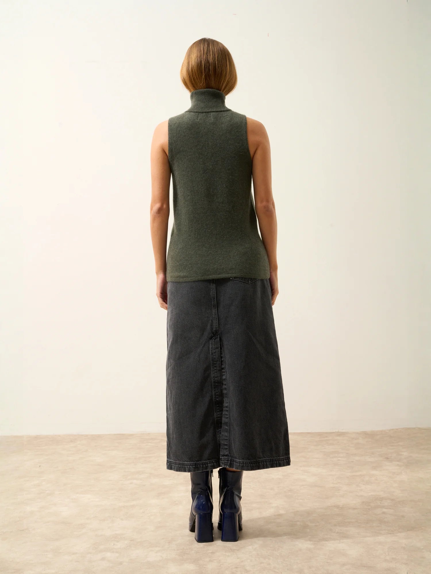 VIOLET pullover rollkragen ärmellos khaki meliert