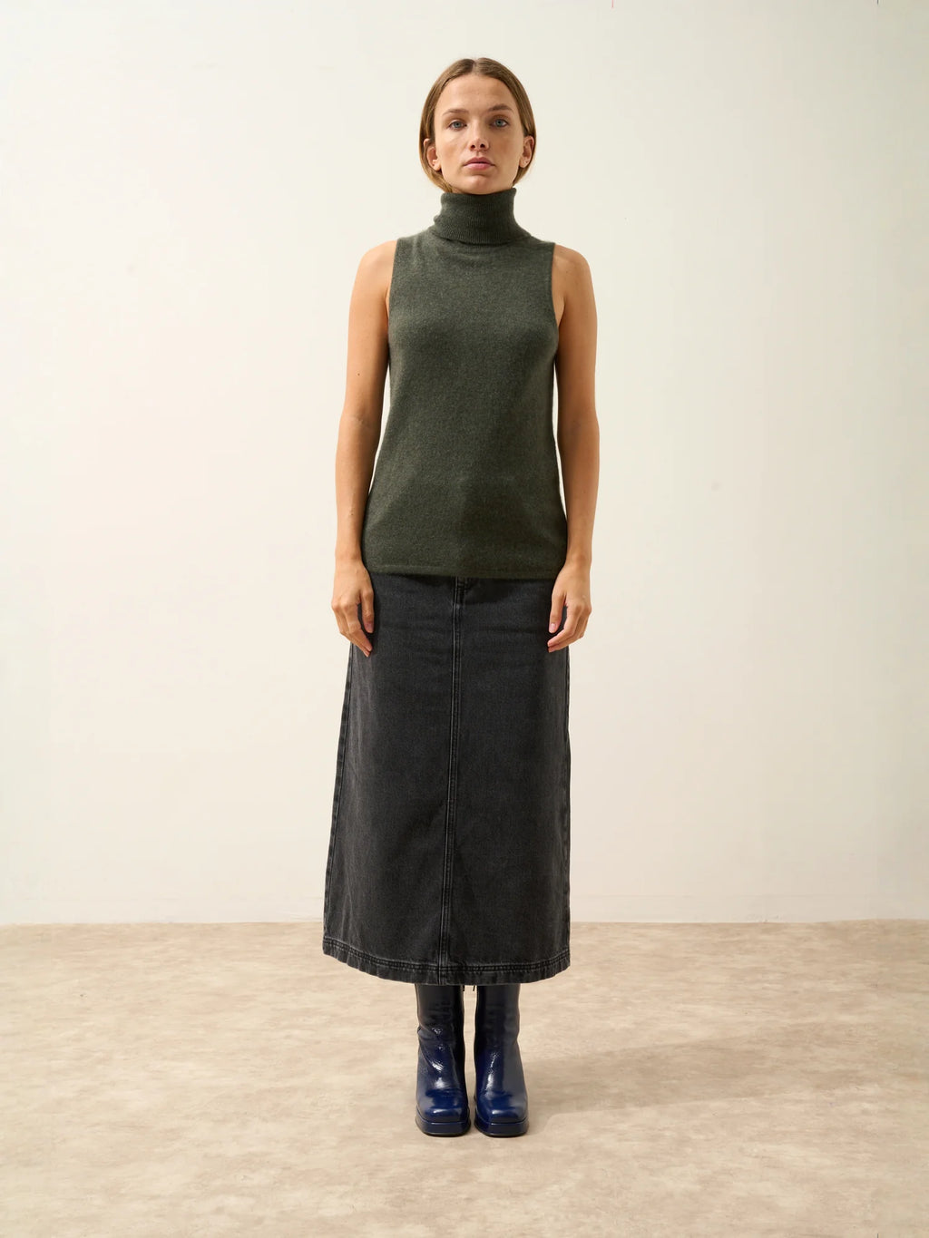 VIOLET pullover rollkragen ärmellos khaki meliert