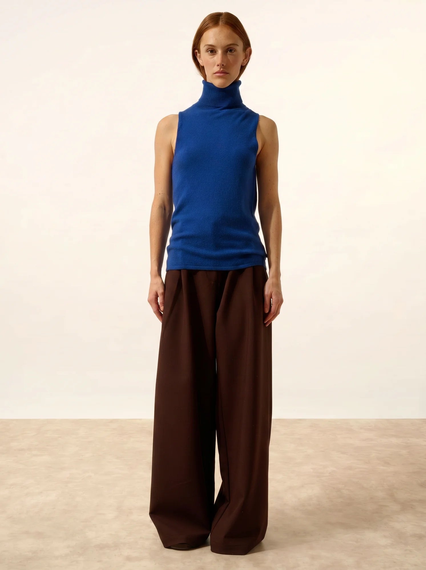 VIOLET pullover rollkragen ärmellos ultramarin