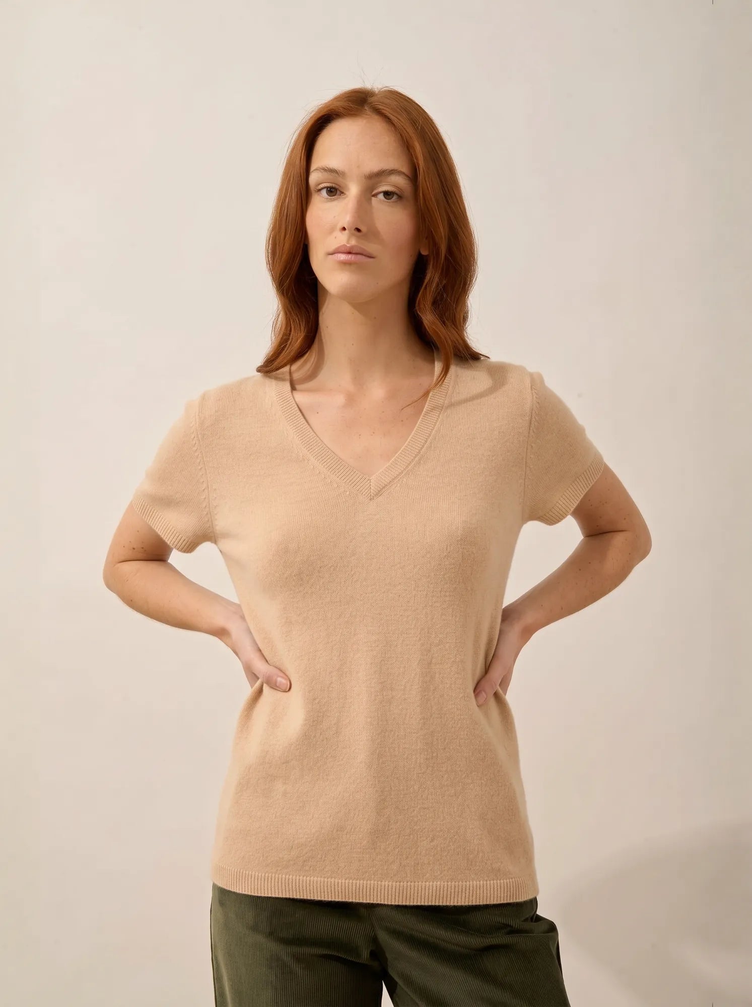 GLAMIS t-shirt v-ausschnitt sand