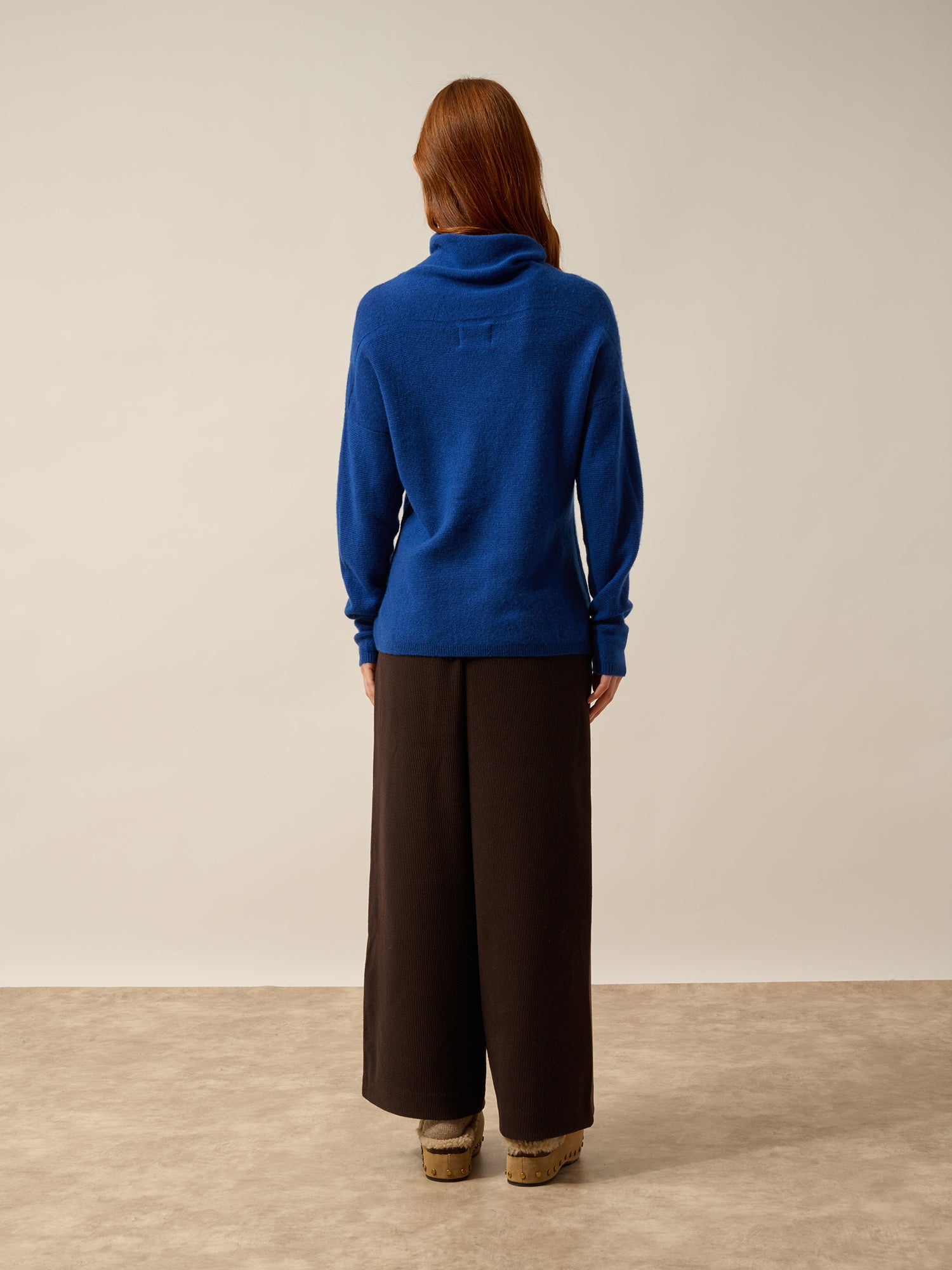 BLANTYRE pull col roulé outremer