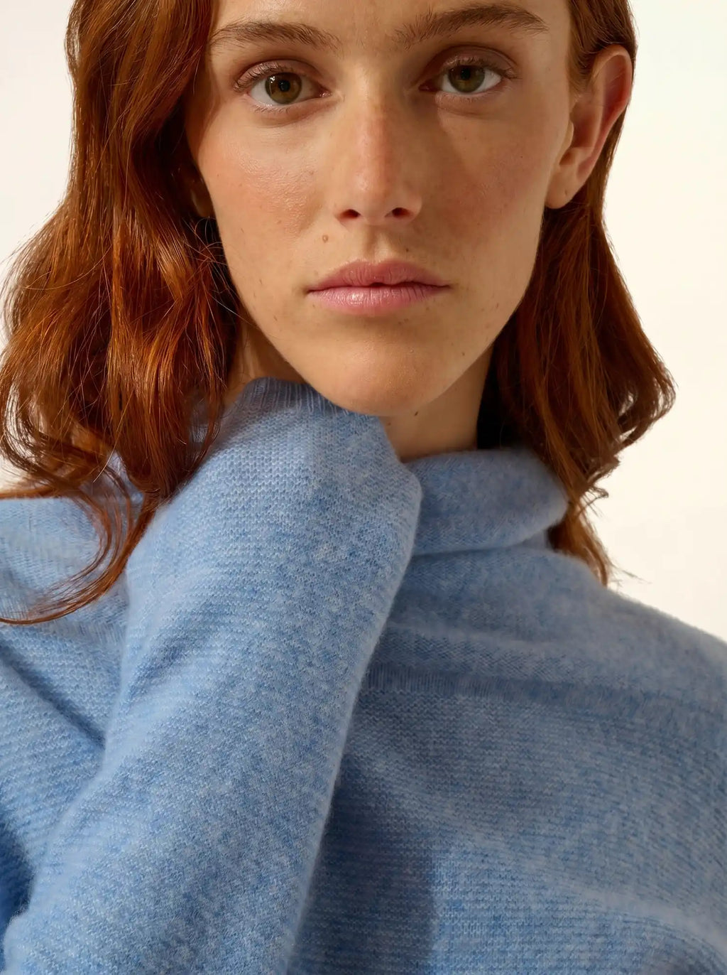 BLANTYRE pullover rollkragen himmelblau