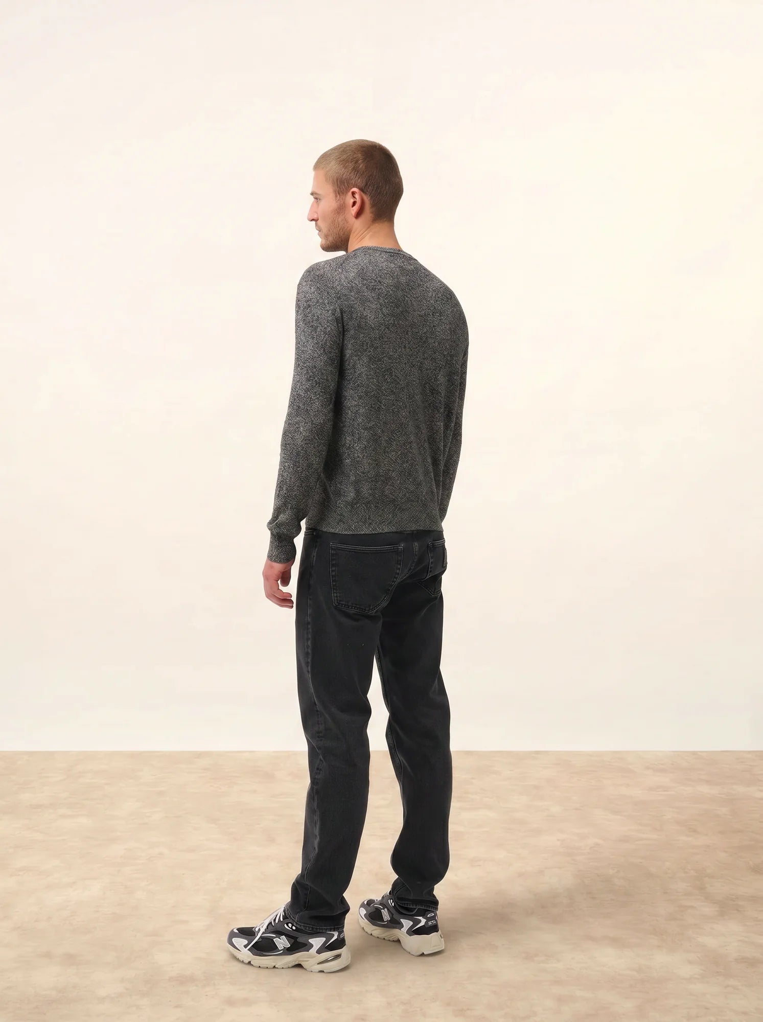HOWARD pullover rundhalsausschnitt schwarz und weiß