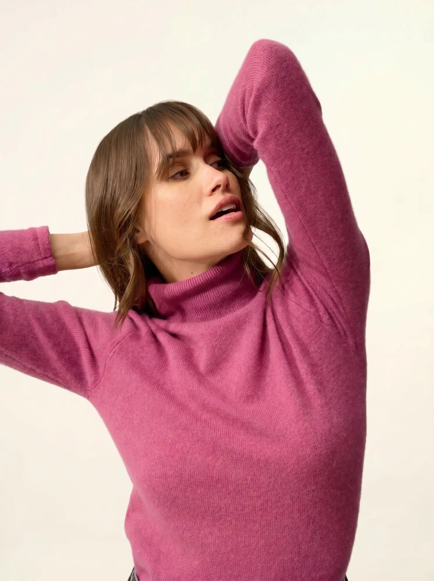 AVA pull col roulé orchidée