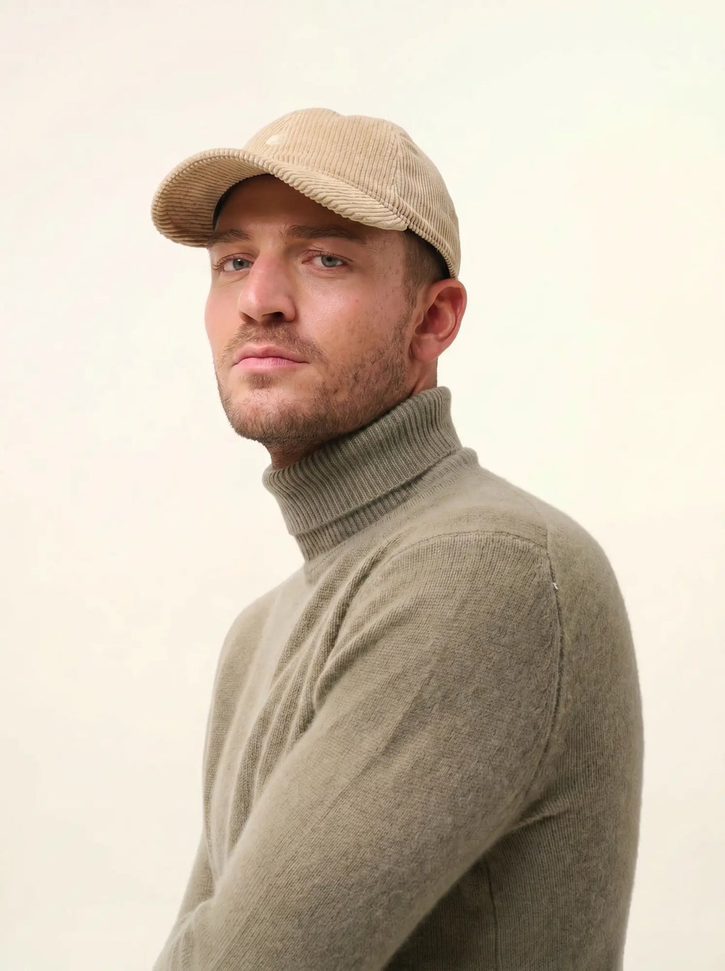 SACHA pullover rollkragen 4-fädig army