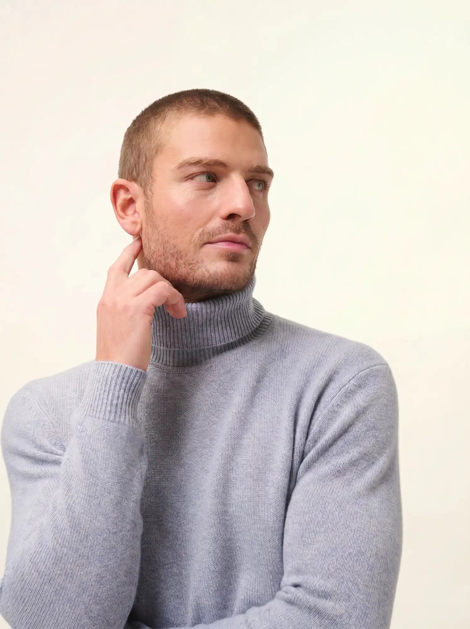 SACHA pullover rollkragen 4-fädig blau elfenbein