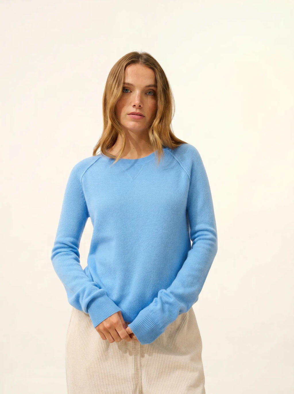HELEN pullover rundhalsausschnitt blau bébé