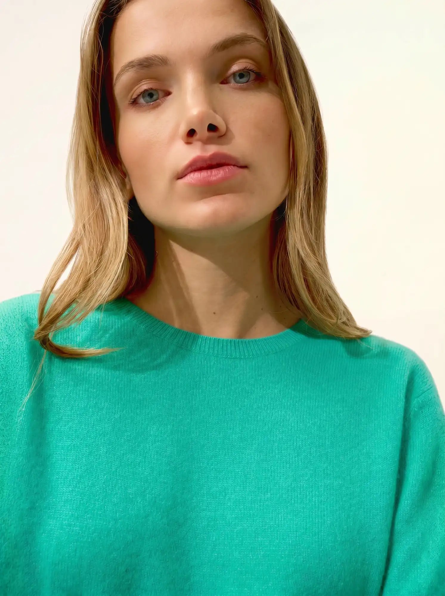 JANICE pullover rundhalsausschnitt geknöpft hinten jungle