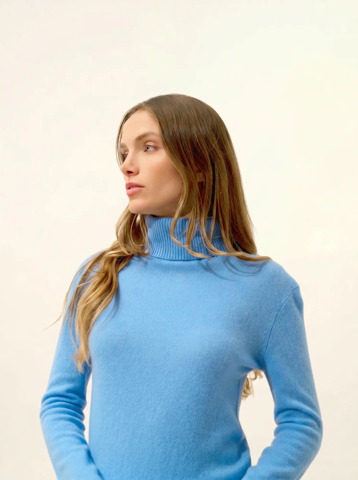 LEXIE pullover rollkragen blau bébé