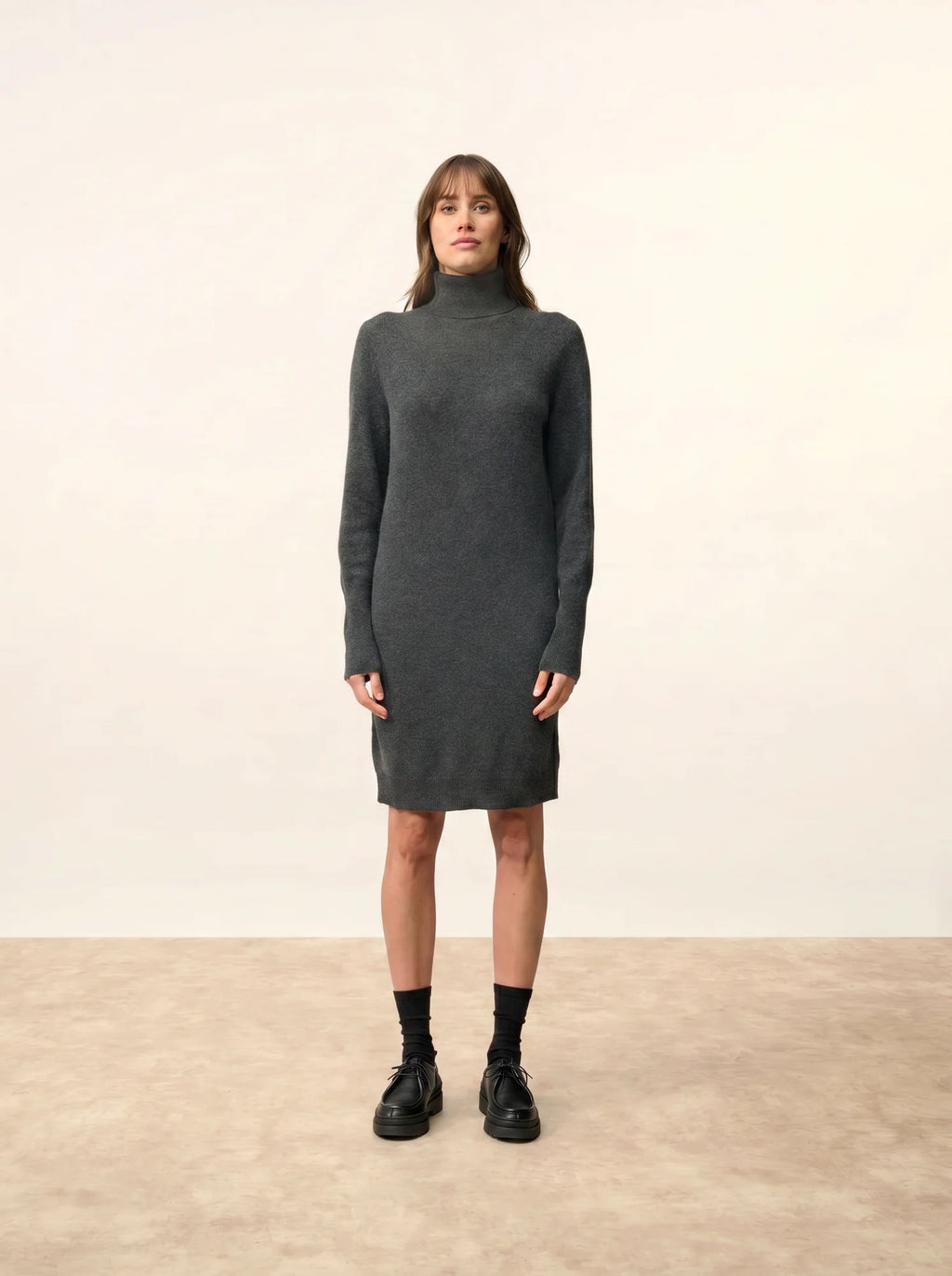 ZOELA kleid rollkragen carbone meliert