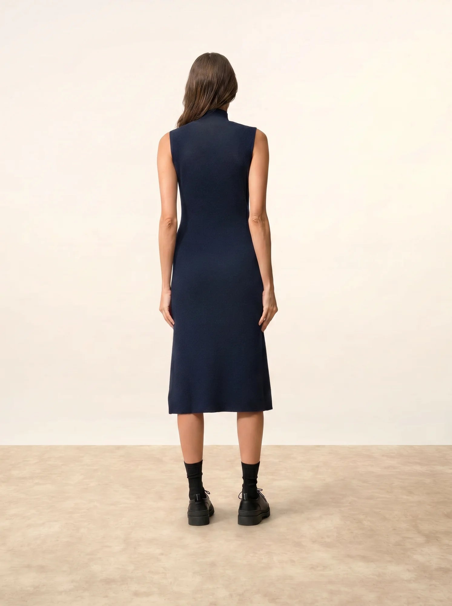 LOTTIE kleid stehkragen ärmellos marineblau