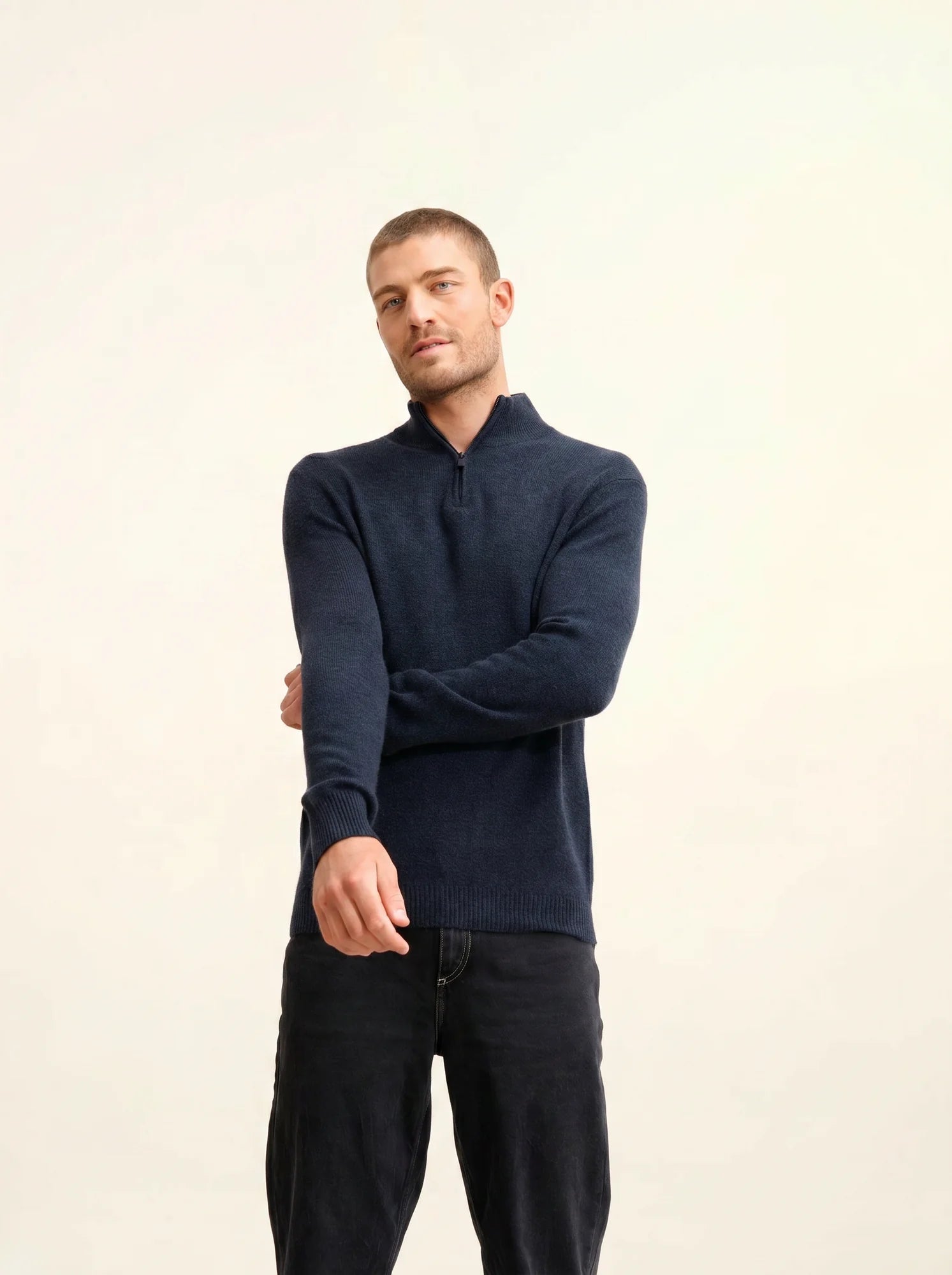 LEONIE pullover dockermütze 4-fädig caviar