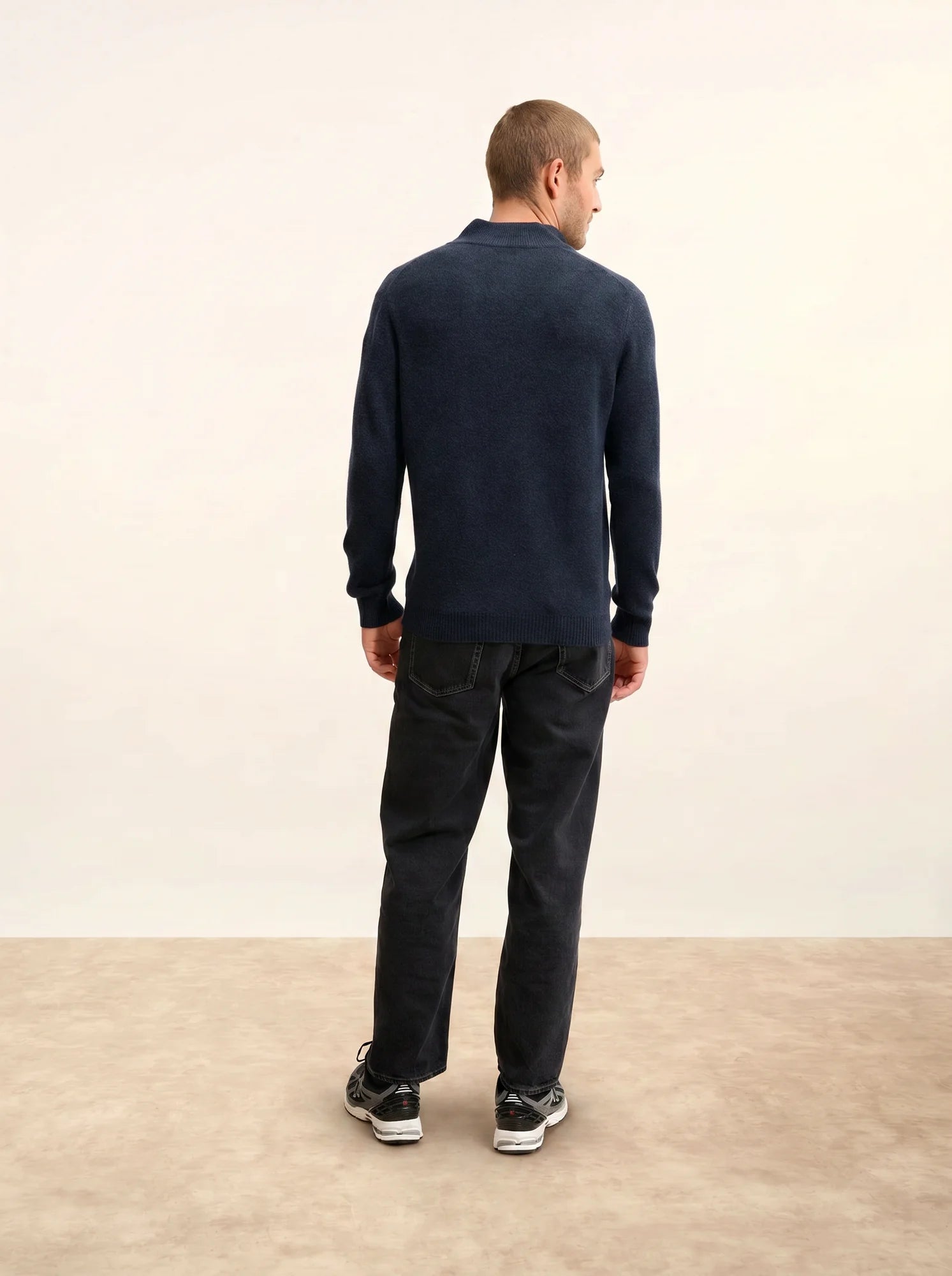LEONIE pullover dockermütze 4-fädig caviar