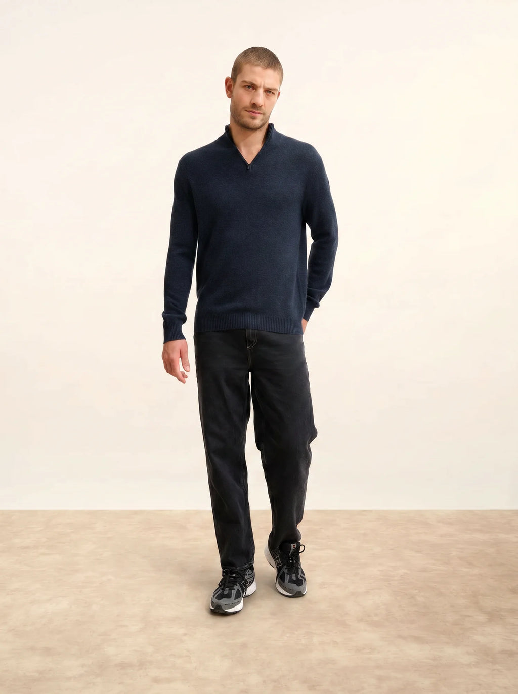LEONIE pullover dockermütze 4-fädig caviar