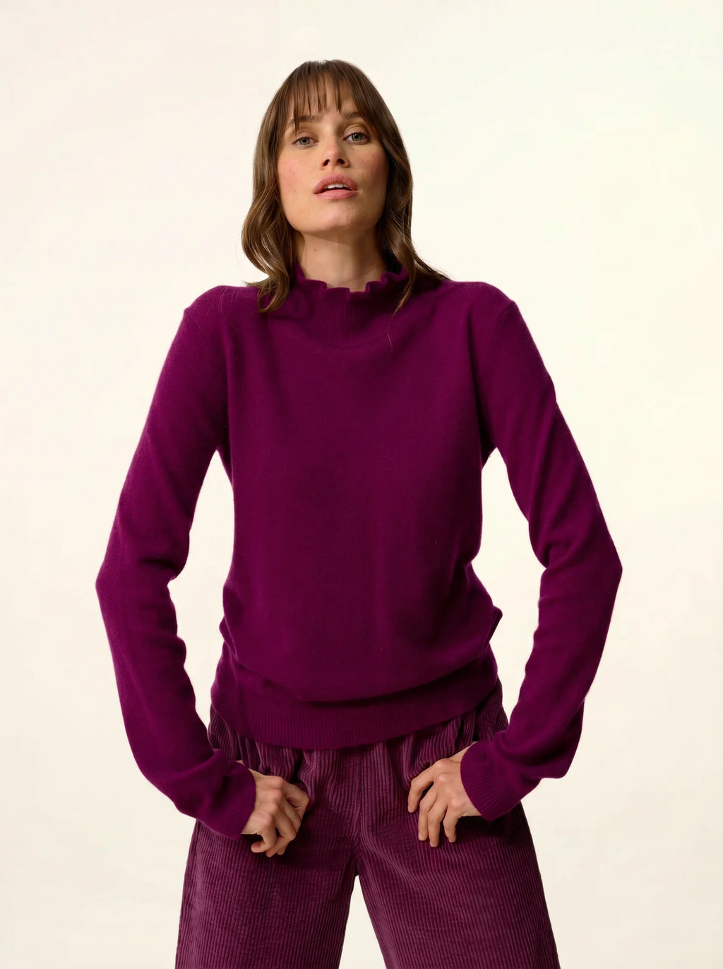 TRILA pullover stehkragen volant pflaume