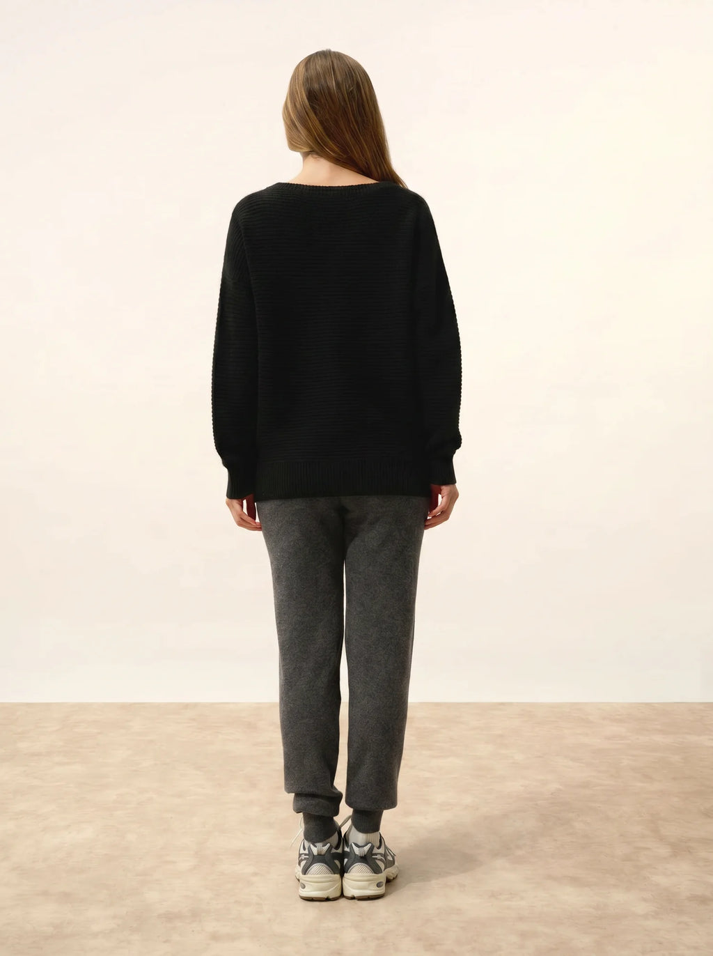 LOUNA pullover rundhalsausschnitt 4-fädig schwarz