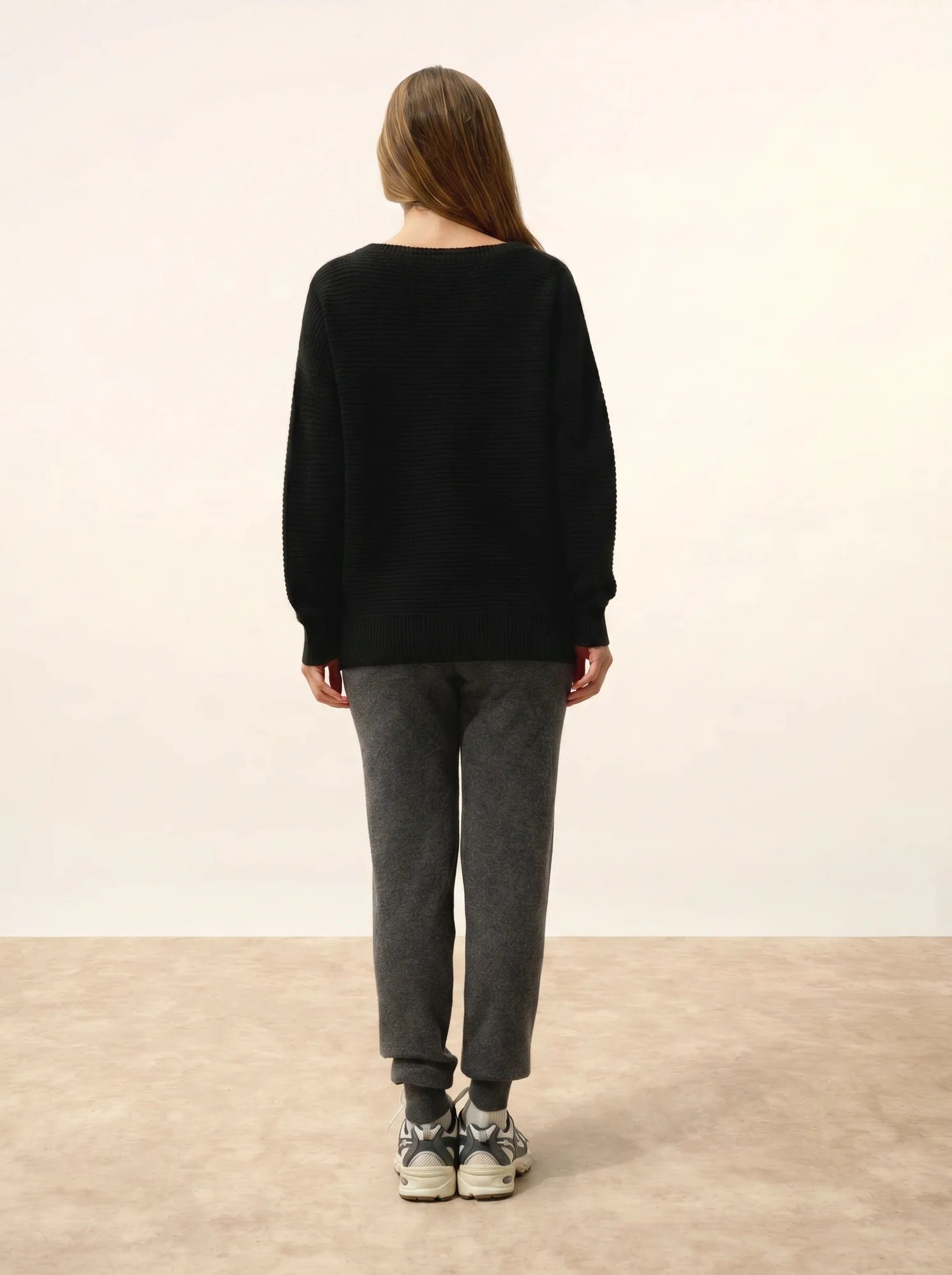 LOUNA pullover rundhalsausschnitt 4-fädig schwarz